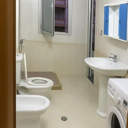 Lungo Mare Apartmens * Vlorë